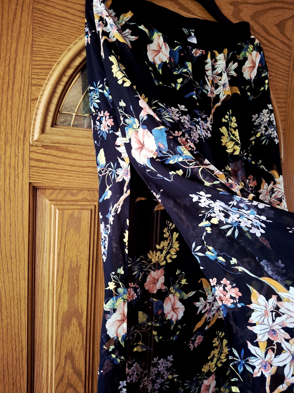 H&M Black Maxi Skirt with Multicolor Floral Print - Picture 2 of 5